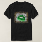 Kiss Me I'm Irish Cute Green Leopard Print St Patt Tシャツ (デザイン正面)