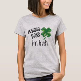 Kiss Me I'm Irish Women's St. Patrick's Day Tシャツ