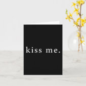 Kiss Me Valentine's Day Minimalist  カード (黄色い花)