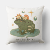 Kiss the Frog Throw Pillow  retro style cutie frog クッション (裏面)