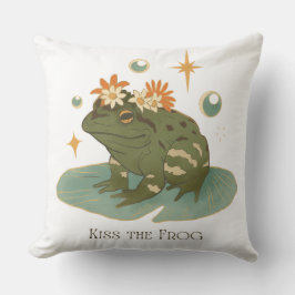 Kiss the Frog Throw Pillow  retro style cutie frog クッション