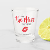 Kiss the Miss Goodbye Red Lip Bachelorette Party  ショットグラス (正面)