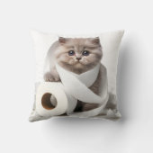 kitten and toilet paper クッション (裏面)