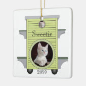 Kitten Catアップロード写真キャットハウスフレーム セラミックオーナメント (左)