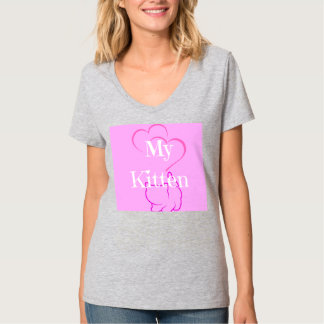 Kitten mom v neck tシャツ