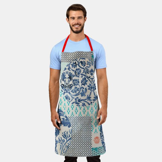 Klassisches Patchworkmuster in Indigo und Türkis エプロン (着用した状態)