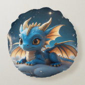 Kleiner blauer Dino auf einer Wolke  ラウンドクッション (裏面)