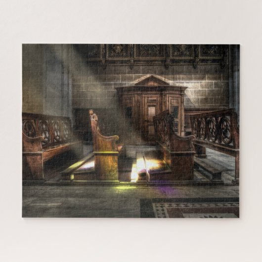 Kneelerが付いている古い木教会ベンチ ジグソーパズル (横)