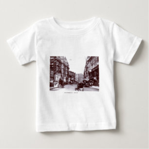 Knightsbridgeのロンドンの1910年のヴィンテージ ベビーTシャツ