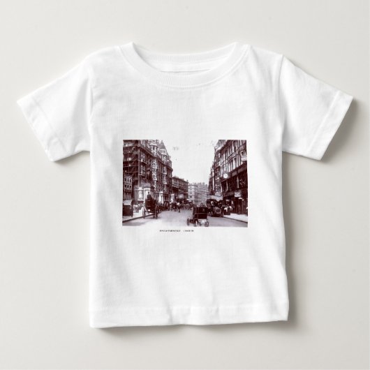 Knightsbridgeのロンドンの1910年のヴィンテージ ベビーTシャツ (正面)
