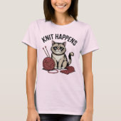 Knit Happens - 楽しい猫と毛糸のデザイン Tシャツ (正面)