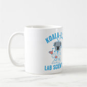 KOALA-FED LAB SCIENTIST - KOALA LAB TECH コーヒーマグカップ (左)