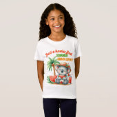Koala-fied Summer Snack Expert – Funny Beach Vibes Tシャツ (正面フル)