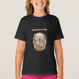 "Koalafied to Nap – Cute Sleepy Koala T-Shirt" Tシャツ