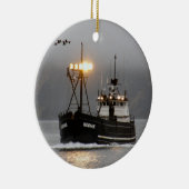 Kodiak、オランダ港、アラスカのカニのボート セラミックオーナメント (右)