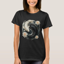 Koi Fish Ying Yang Tシャツ