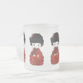 Kokeshiの人形の芸術 フロストグラスマグカップ (正面左)