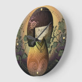 Kokeshiの甘い人形のパーソナライズなモノグラム ラージ壁時計 (傾斜)