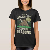 Komodo Dragon Boy Komodo Dragon Monitor Lizard Tシャツ (正面)