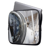 Kompas dat de richting geeft aan een avontuur. ラップトップスリーブ (正面左)