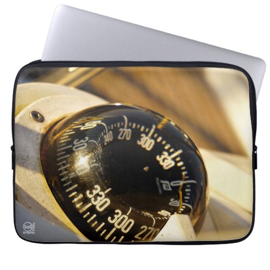 Kompas helpt navigeren en koer behouden.  ラップトップスリーブ (正面)