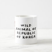 Korean Tiger Striker in Gat コーヒーマグカップ (中央)