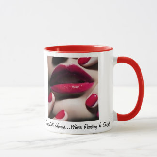 KornerのKaféによって露出されるマグ マグカップ