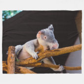 KOWALAくま フリースブランケット (正面(横))