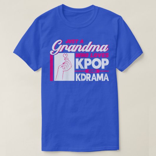 KpopとKdramaを愛する女性のおばあちゃんKpop Merc Tシャツ (デザイン正面)