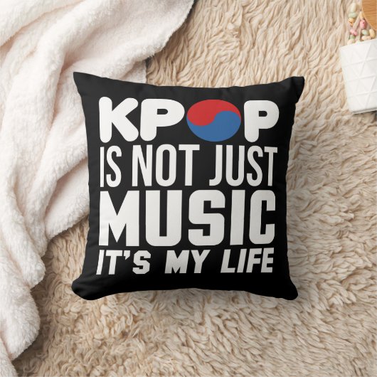 Kpopは私の生命スローガンのグラフィックはです(暗い) クッション (ブランケット)