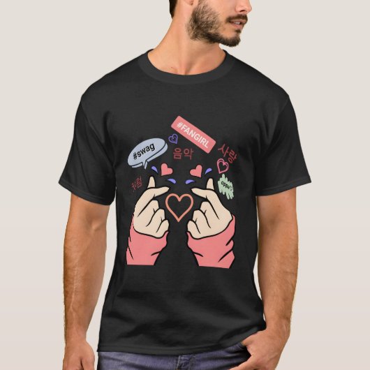 KpopファンのためのSaranghae Kpopフィンガー聞く Tシャツ (正面)