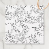 Kraft上のウィスピーな黒いフローラのアウトラインブライダルシャワー フェイバータグ (裏面)