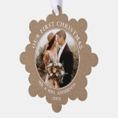 Kraft私たち素朴の初めてのクリスマスカップルの写真 オーナメントカード (左)