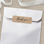 Kraft素朴スフェイククリプトありがとう結婚式の引き出物 ラベル<br><div class="desc">この素朴な結婚式の引き出物のラベルは、パター感謝していンの背景に対して、ダークグレーの台本の「あなた」という言葉を特徴としている。あなたの素晴らし結婚式の引き出物ギフトにラベルを貼るためだ。これはパーソナライズする簡単であり、単にプレースホルダ文字を置き換えて独自の情報を追加する。フォント、文字のサイズ、文字の間隔などを変更すクリックるなどのもカスタマイズ可能。*ズームプレビューに表示されるZazzle透かしは、最終印刷製品には表示されないことに注意。©ローズウッド、柑橘類</div>