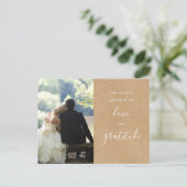 Kraft Script 素朴 Photo's 結婚 Thank You ポストカード (スタンド正面)