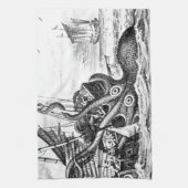 KrakenかタコEatting海賊船、黒または白 キッチンタオル (縦)