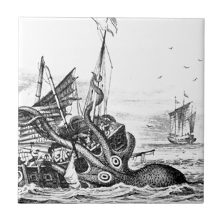 KrakenかタコEatting海賊船、黒または白 タイル