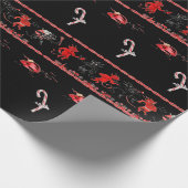 Krampusによって壊されるクリスマス ラッピングペーパー (角)