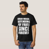 Krav Maga :ずっと友達を守り続ける Tシャツ (正面フル)