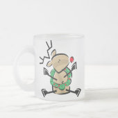 KRWのかわいい漫画のトナカイ フロストグラスマグカップ (左)
