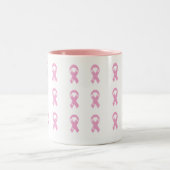 KRWのピンクのリボン-乳癌の認識度 ツートーンマグカップ (中央)