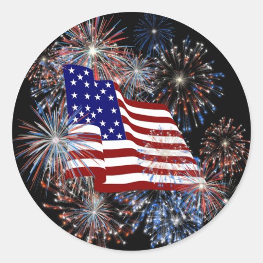 KRWの愛国心が強い米国旗および花火 ラウンドシール (正面)