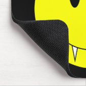 KRWイエロー顔ヴァンパイア マウスパッド (コーナー)