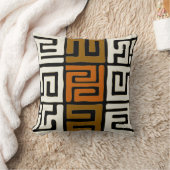 Kubaの布の幾何学的な刺激を受けたなアース・カラー クッション (ブランケット)