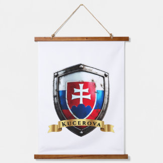 Kucerova Slovakia National Heritage Shield 吊り下げ型タペストリー
