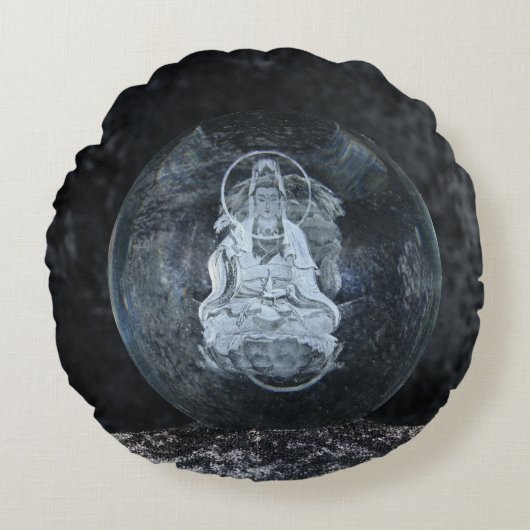 Kwan Yin Goddess of Compassion Pillow ラウンドクッション (正面)