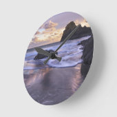 Kynanceの入江、トカゲ、コーンウォール、イギリス ラウンド壁時計 (傾斜)