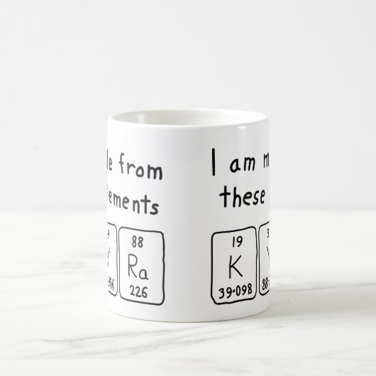 Kyraの周期表の名前のマグ コーヒーマグカップ (中央)