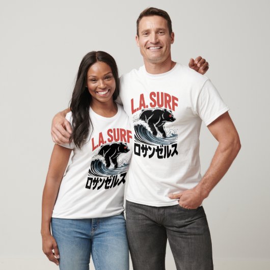 L.A. Surf Bear Japanese Typography Tシャツ (ユニセックス)