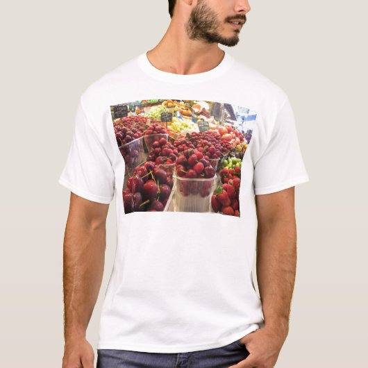 LaのBoqueriaの市場、バルセロナ、スペイン Tシャツ (正面)